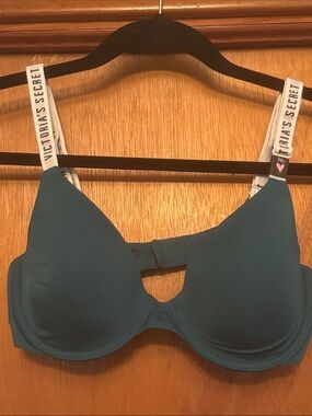 Victoria's Secret Teal Padded T-Shirt Bra with Branded White Straps